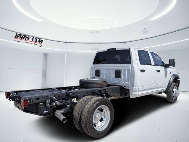 New 2026 RAM 5500 Tradesman w/ Chrome Appearance Group AWD/4WD image 3