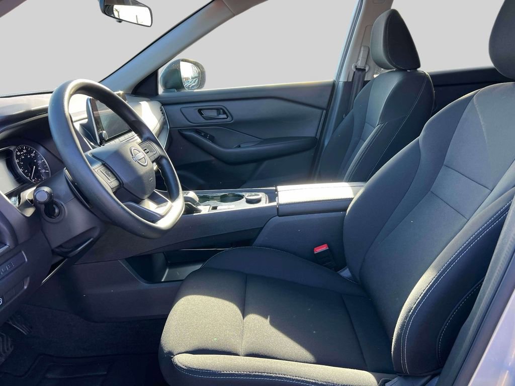 Certified 2025 Nissan Rogue S image 15