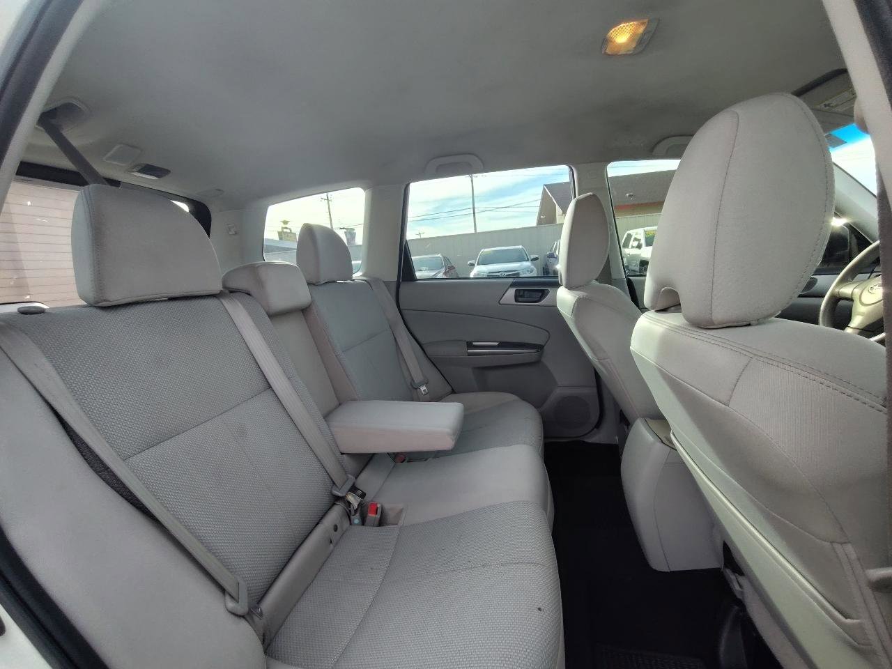 Used 2012 Subaru Forester 2.5X w/ Alloy Wheel Pkg image 33