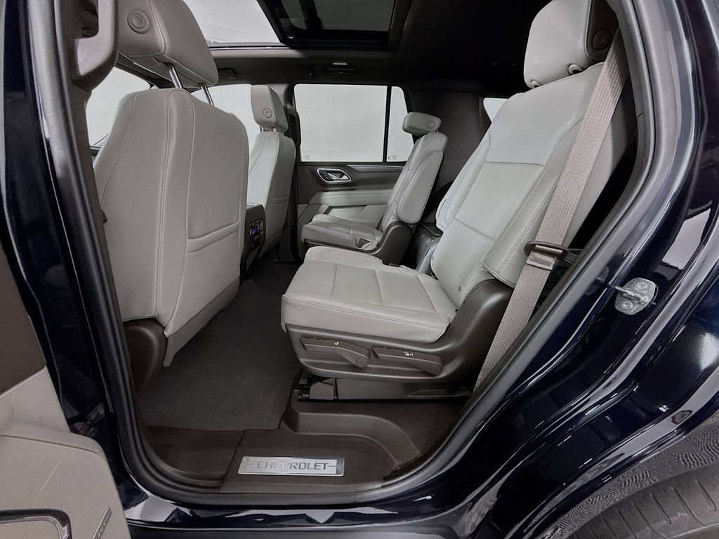 Used 2023 Chevrolet Tahoe LT w/ LT Signature Package AWD/4WD image 24