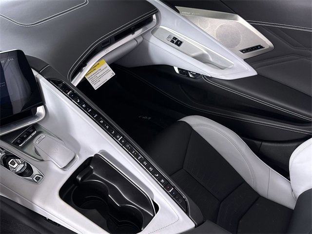 Used 2025 Chevrolet Corvette E-Ray image 33