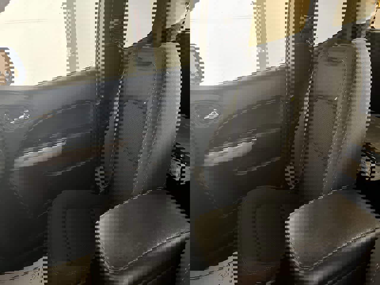 Used 2022 Chevrolet Colorado LT w/ Fleet Safety Package image 25