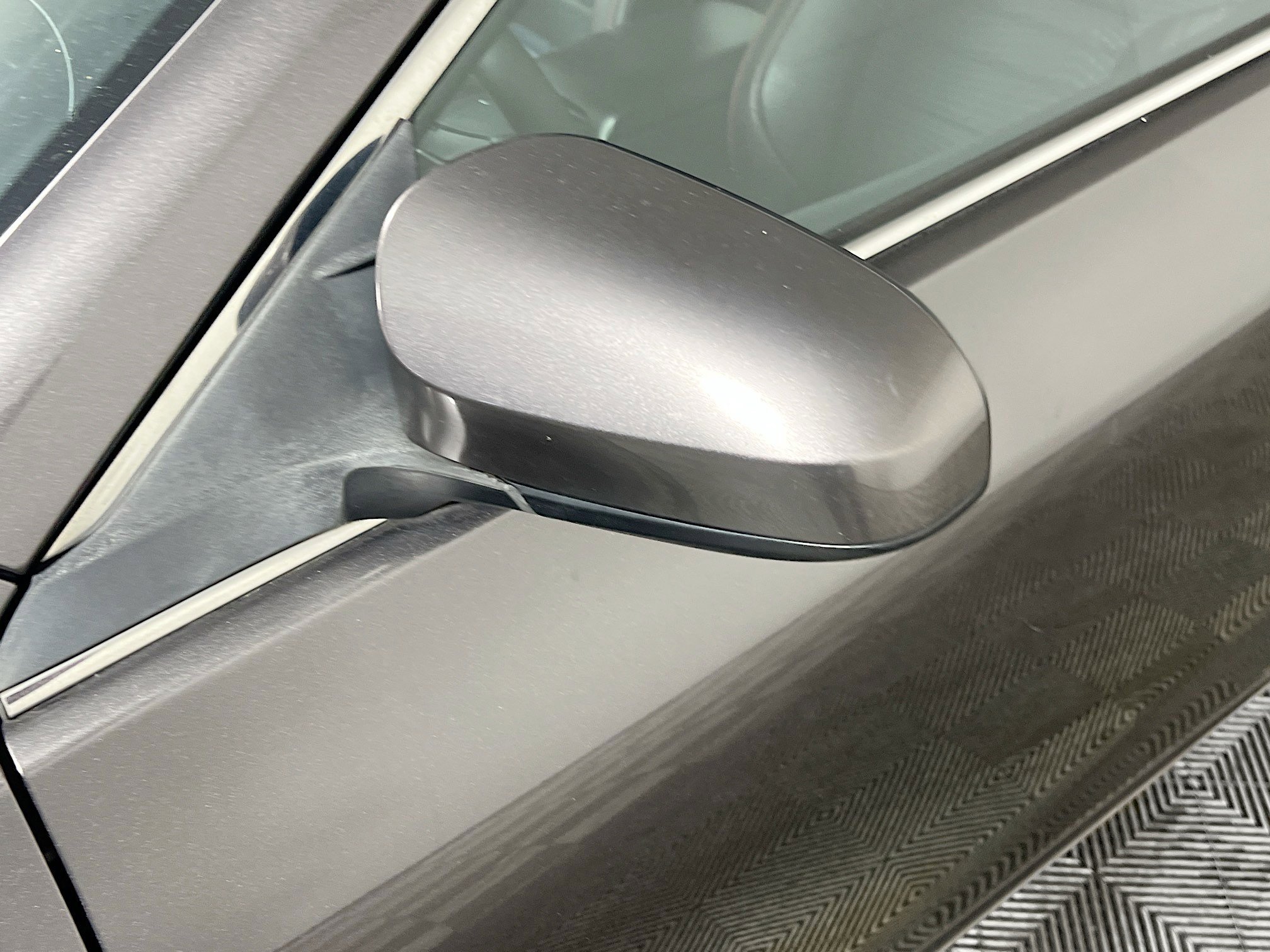 Used 2015 Toyota Camry SE FWD image 13