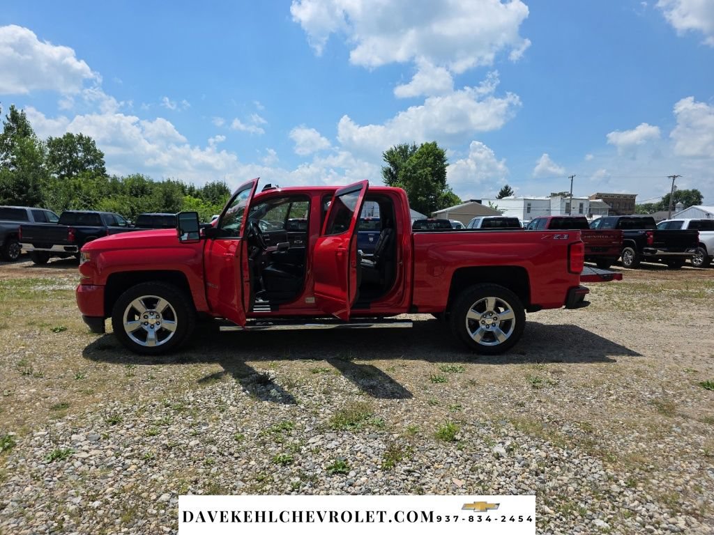 Used 2018 Chevrolet Silverado 1500 LT w/ All Star Edition AWD/4WD image 28