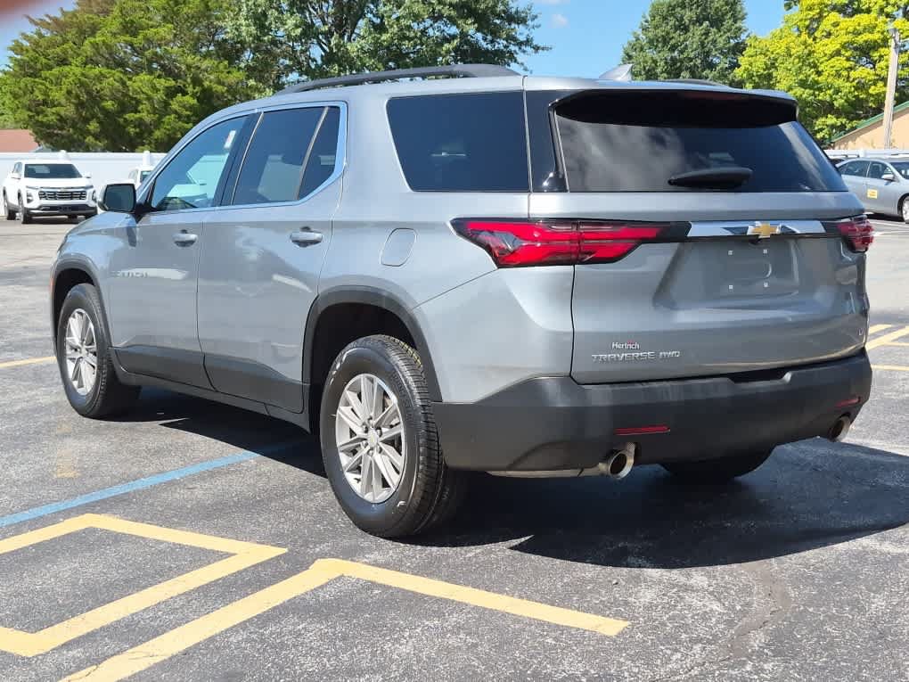 Used 2023 Chevrolet Traverse LT AWD/4WD image 4