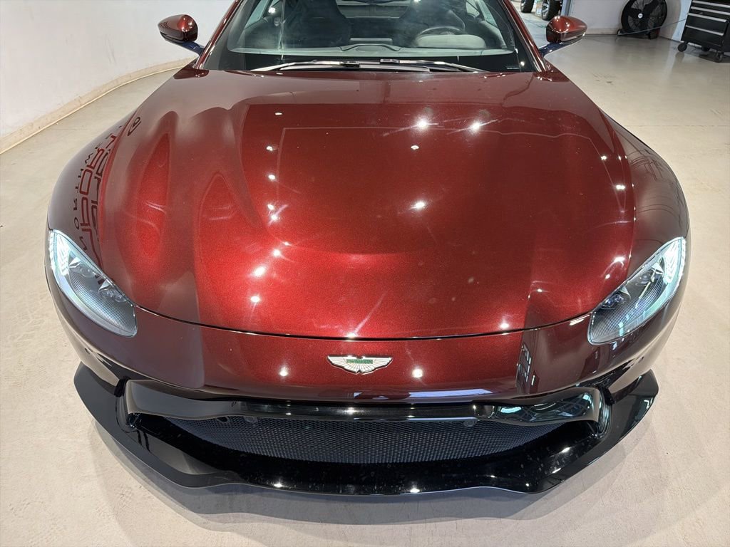 Used 2020 Aston Martin V8 Vantage Coupe image 7