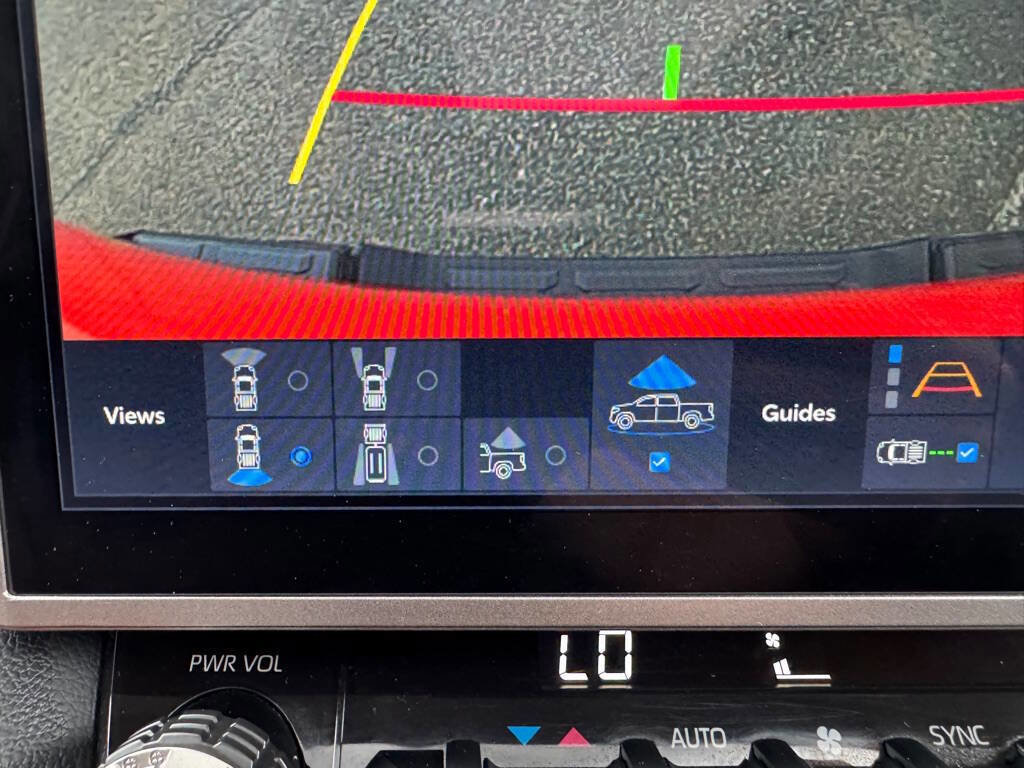 Used 2024 Toyota Tundra Limited image 26