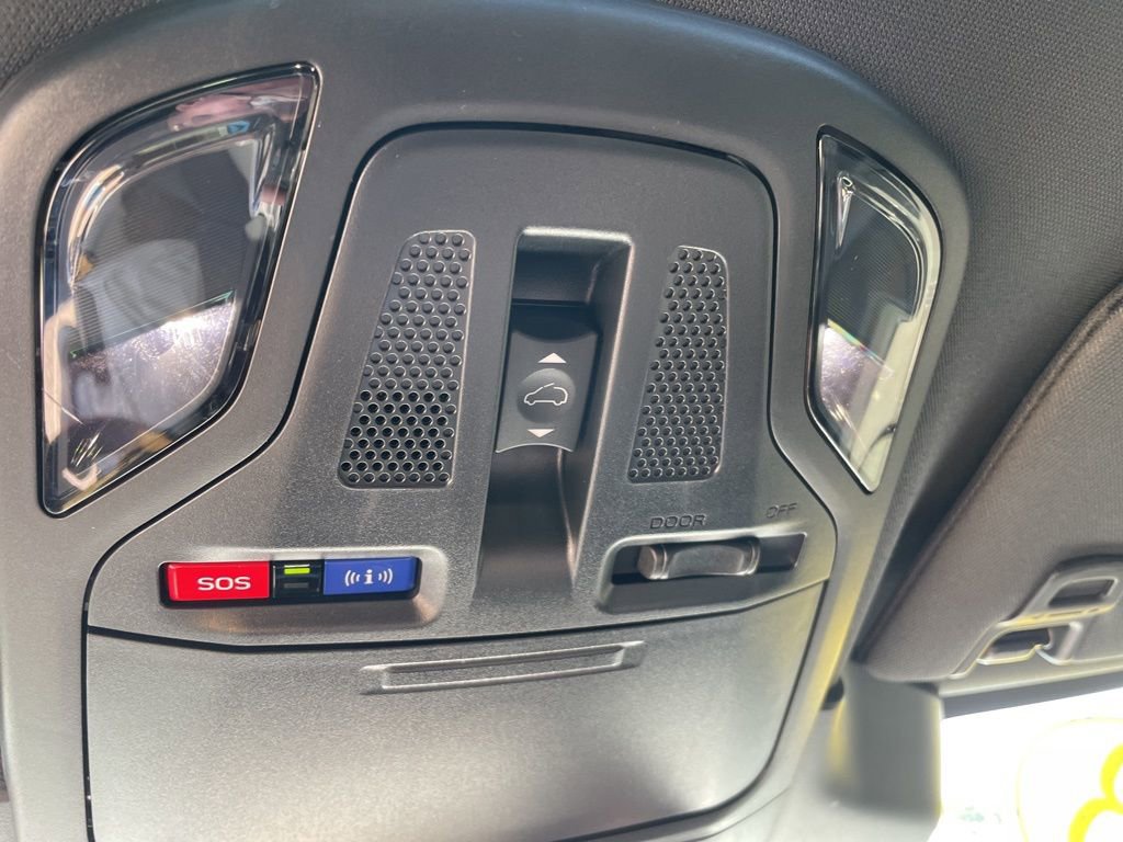 Used 2023 Subaru Outback Wilderness AWD/4WD image 23