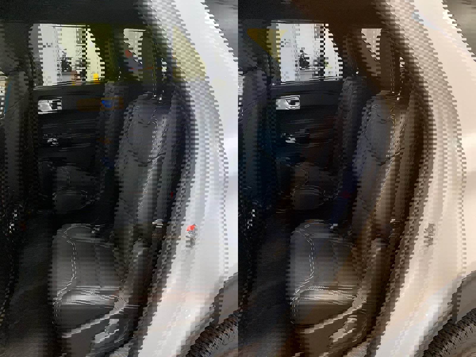 Used 2023 Ford Explorer ST w/ Equipment Group 401A image 10