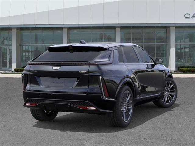 New 2026 Cadillac Lyriq V AWD/4WD image 5