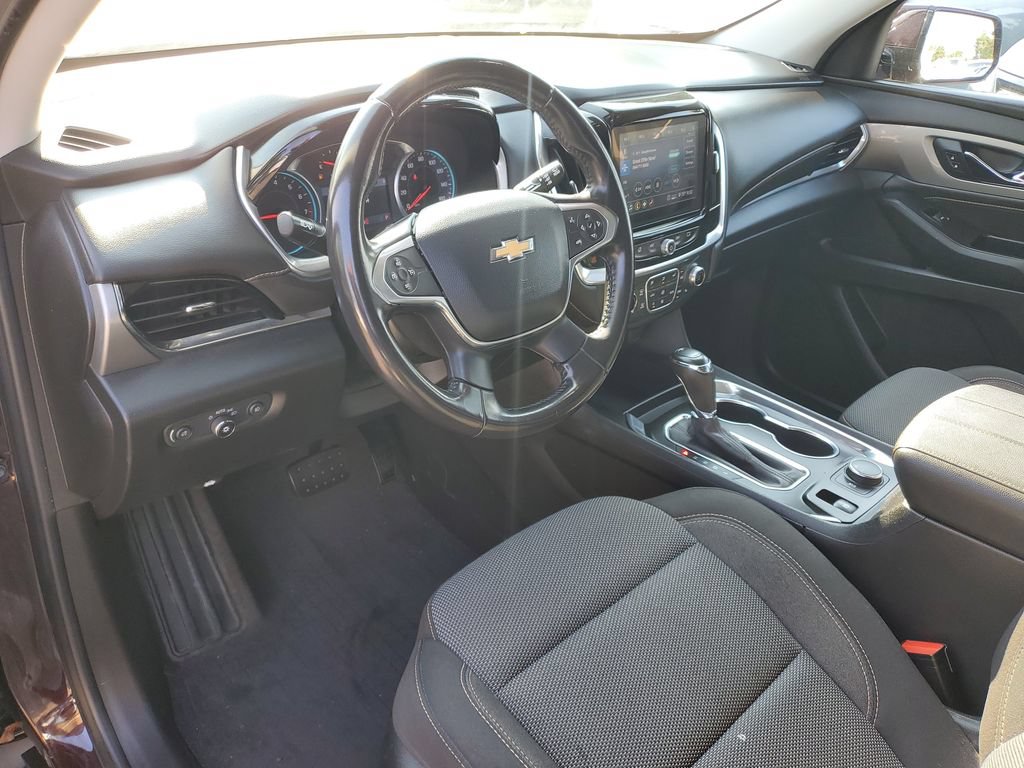 Used 2020 Chevrolet Traverse LT FWD image 8