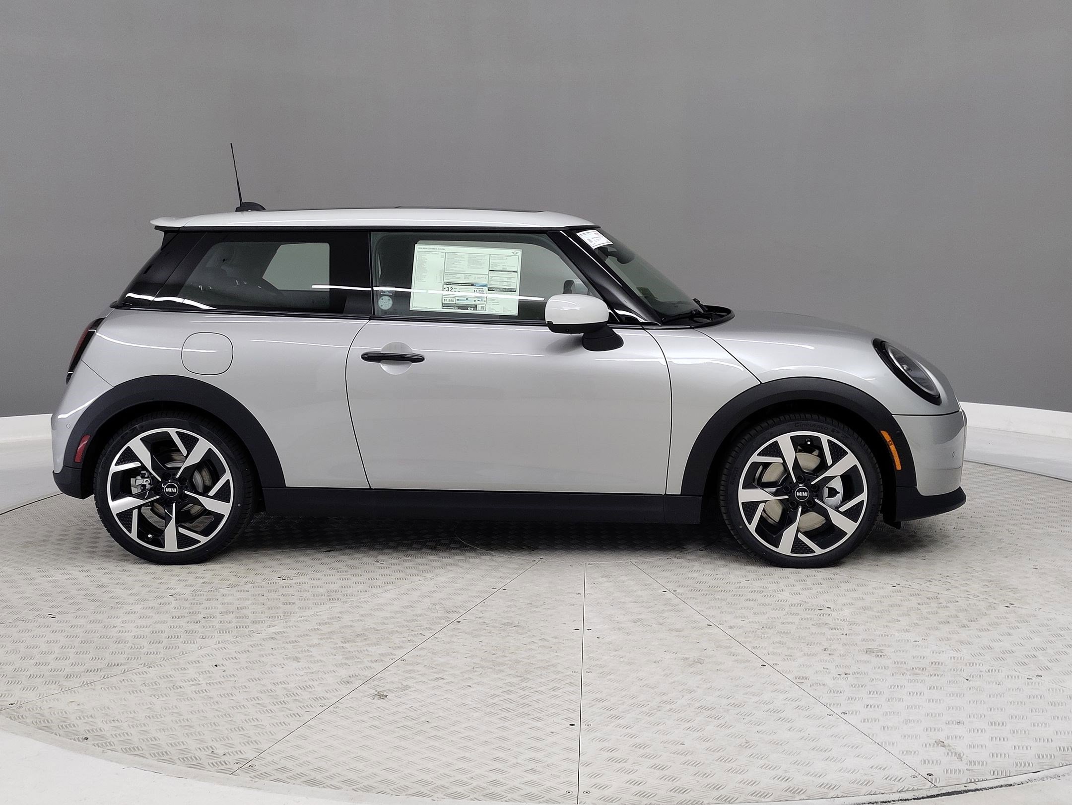 New 2026 MINI Cooper S image 5