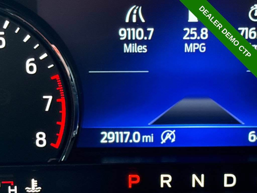 Used 2023 Ford Explorer XLT AWD/4WD image 33