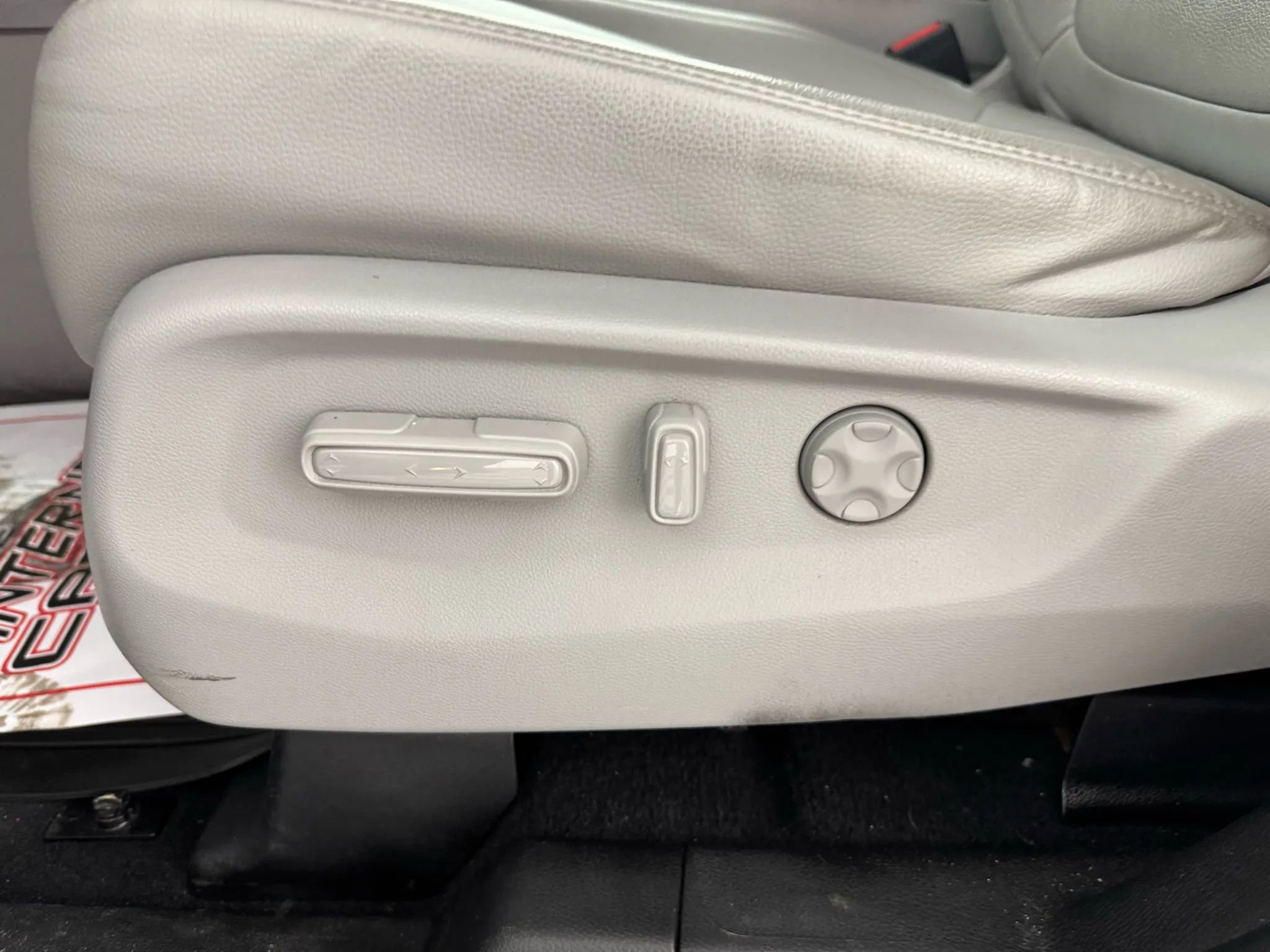 Used 2018 Honda Odyssey EX-L image 32