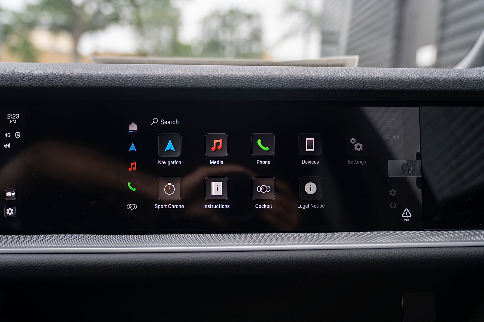 Used 2025 Porsche Cayenne Coupe image 13