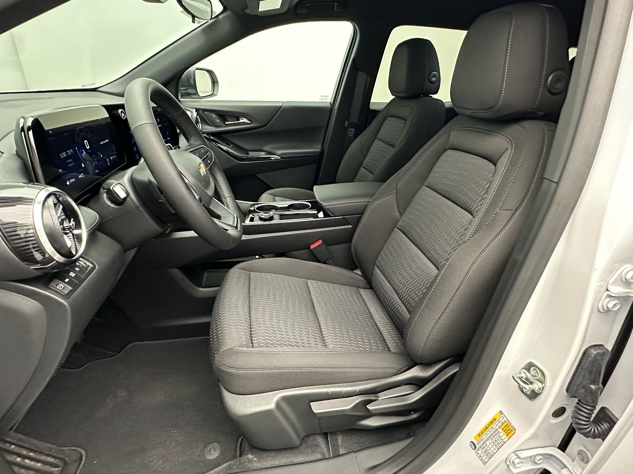 New 2027 Chevrolet Equinox LT AWD/4WD image 5