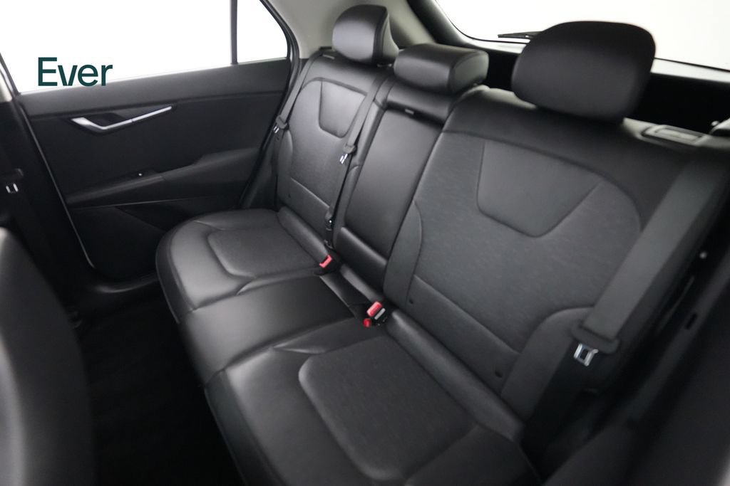 Used 2023 Kia Niro Wave FWD image 24