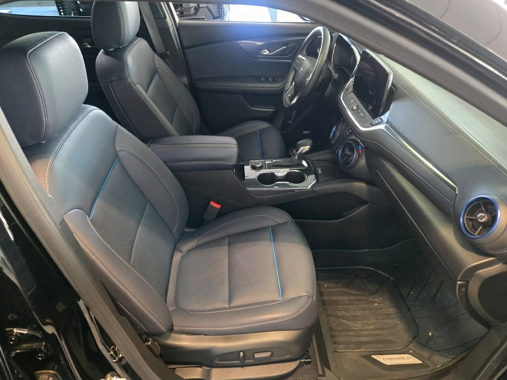 Certified 2024 Chevrolet Blazer RS w/ Driver Confidence II Package AWD/4WD image 6
