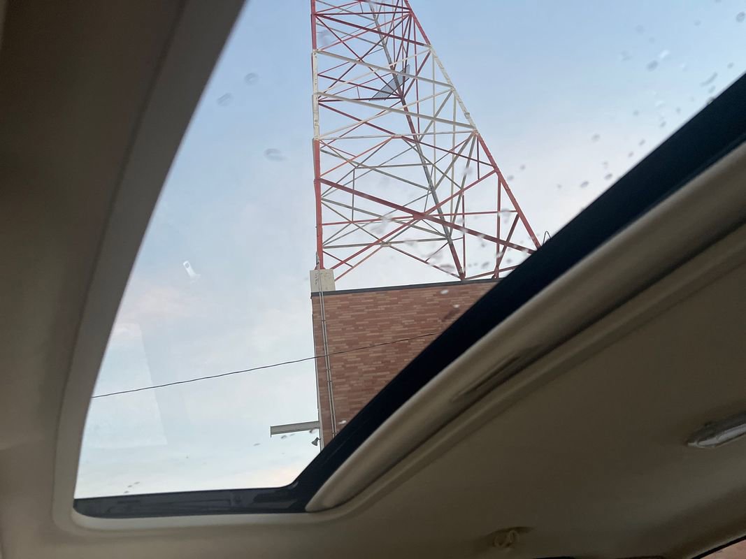 Used 2008 Lincoln Mark LT image 30