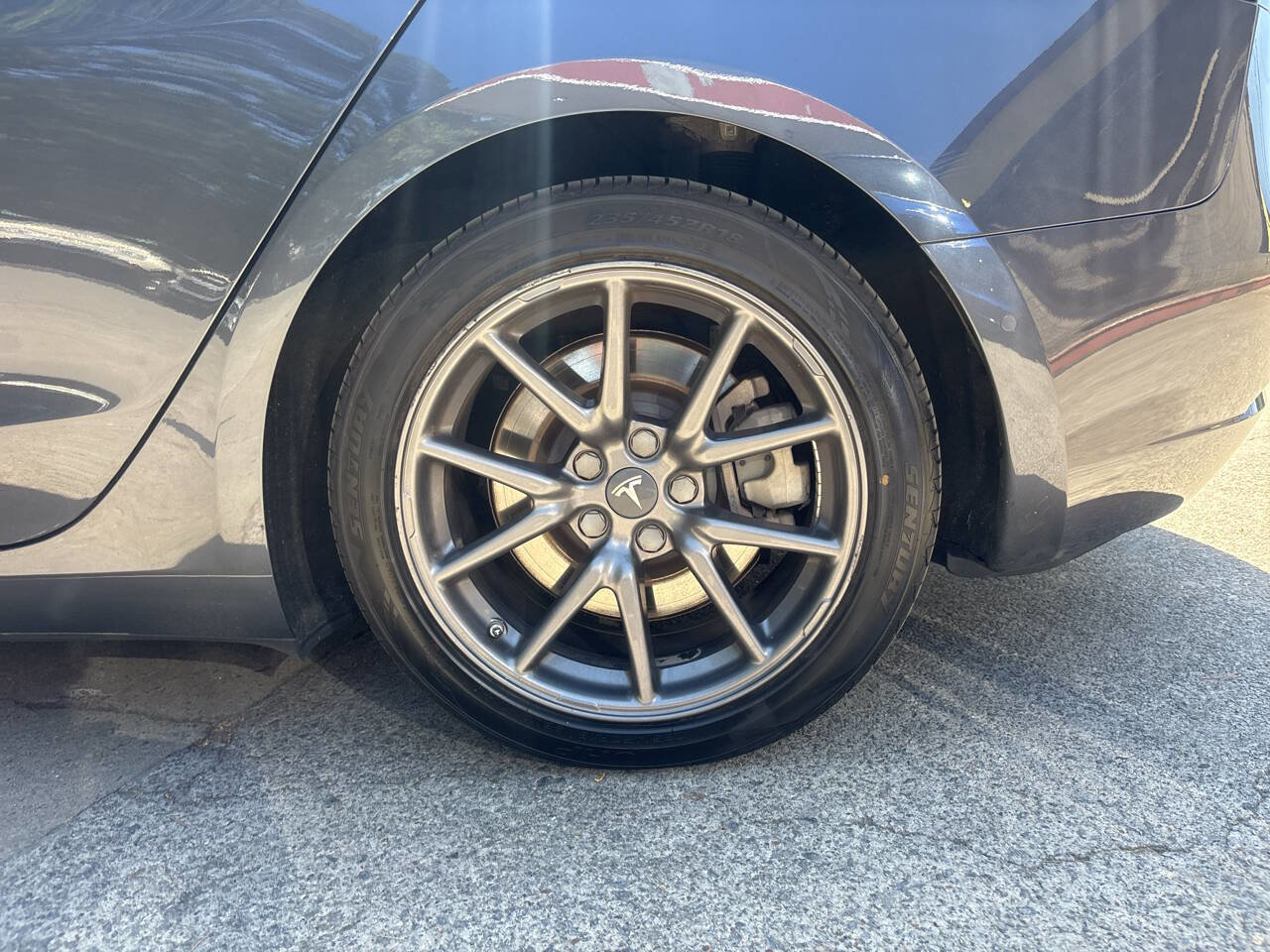 Used 2018 Tesla Model 3 Long Range AWD/4WD image 15