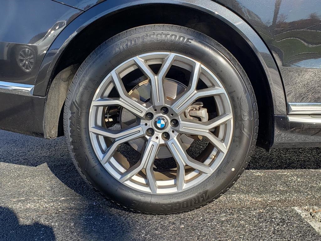 Used 2024 BMW X7 xDrive40i image 33