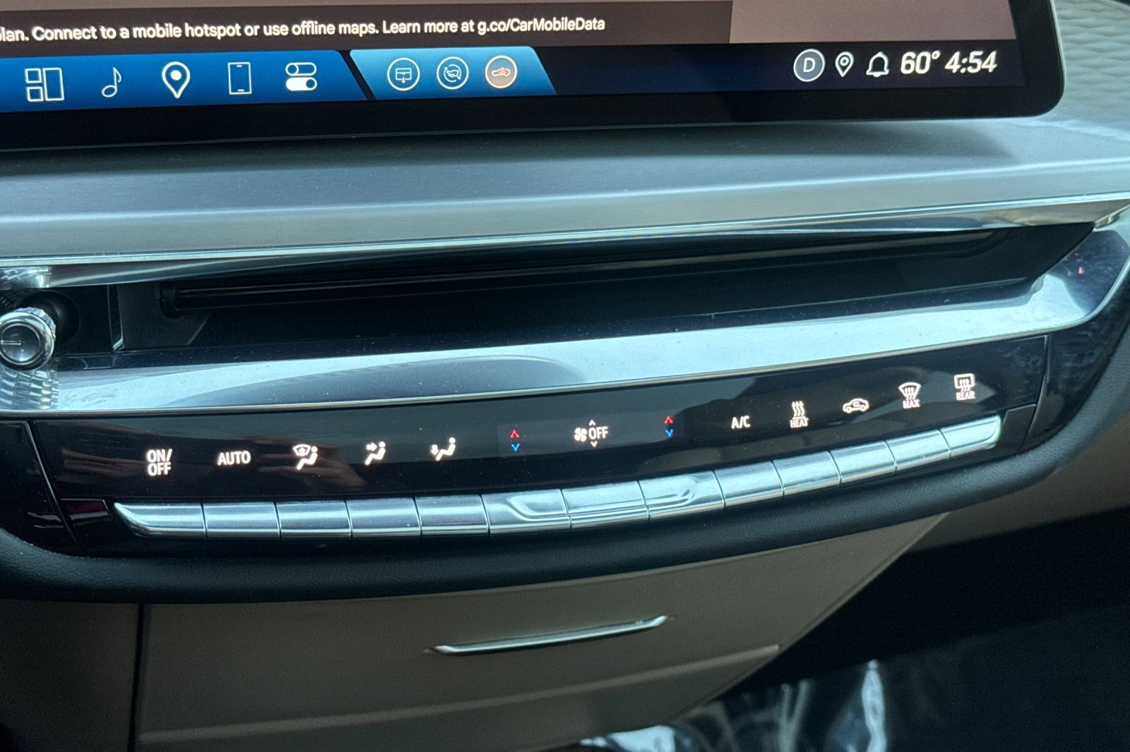 Certified 2025 Cadillac Lyriq Luxury w/ Nappa Leather Package image 26