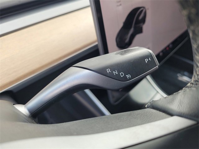 Used 2018 Tesla Model 3 Long Range image 17