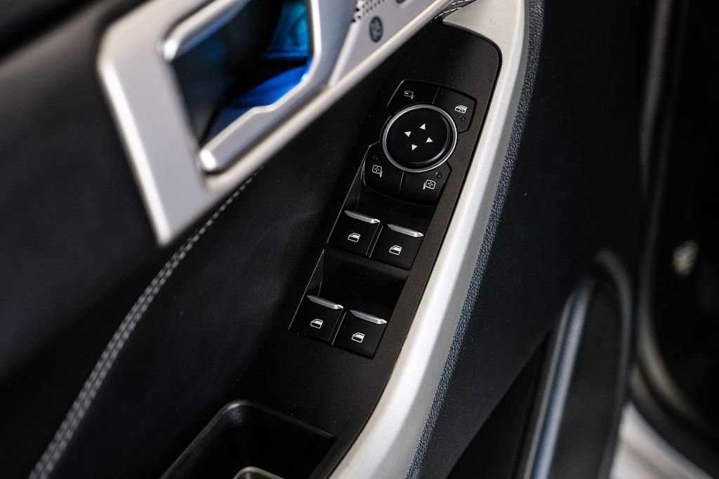 Used 2024 Ford Explorer Limited image 47