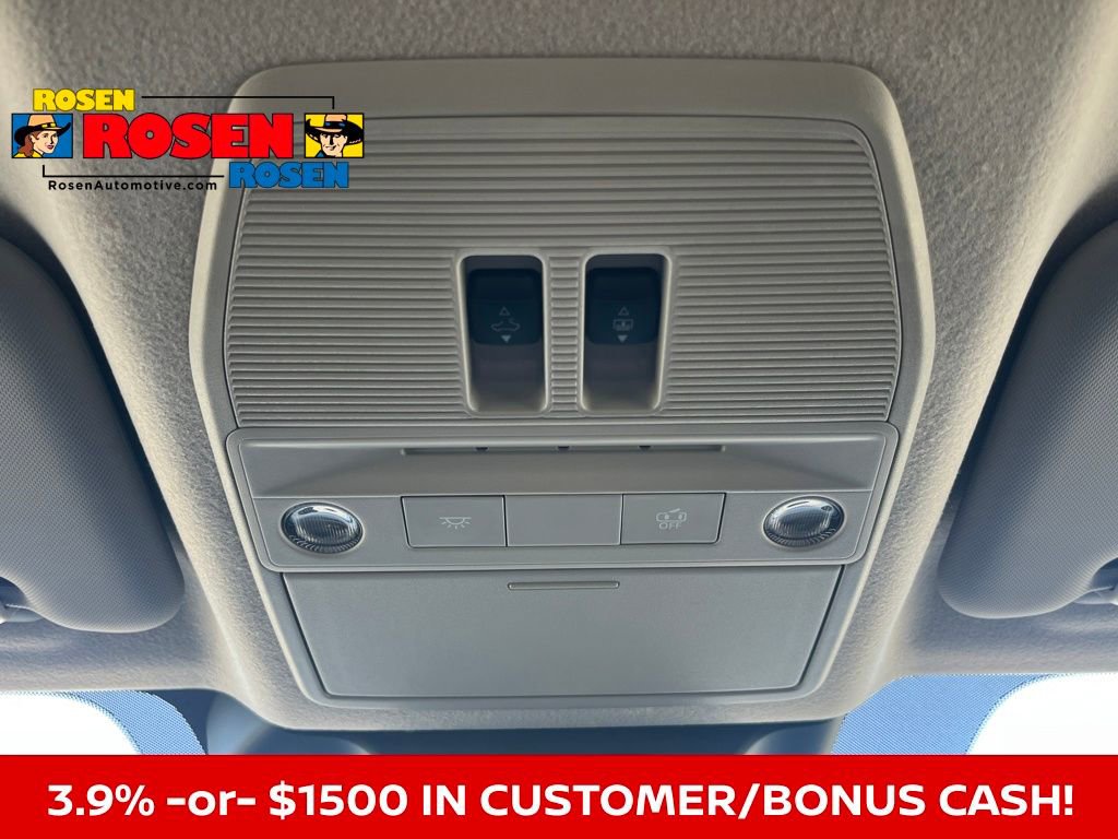 New 2026 Nissan Kicks SV w/ SV Premium Package image 32