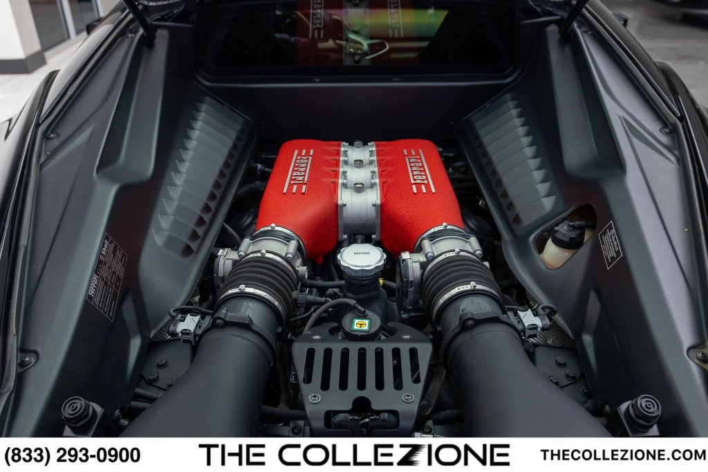 Used 2014 Ferrari 458 Italia Coupe RWD image 87