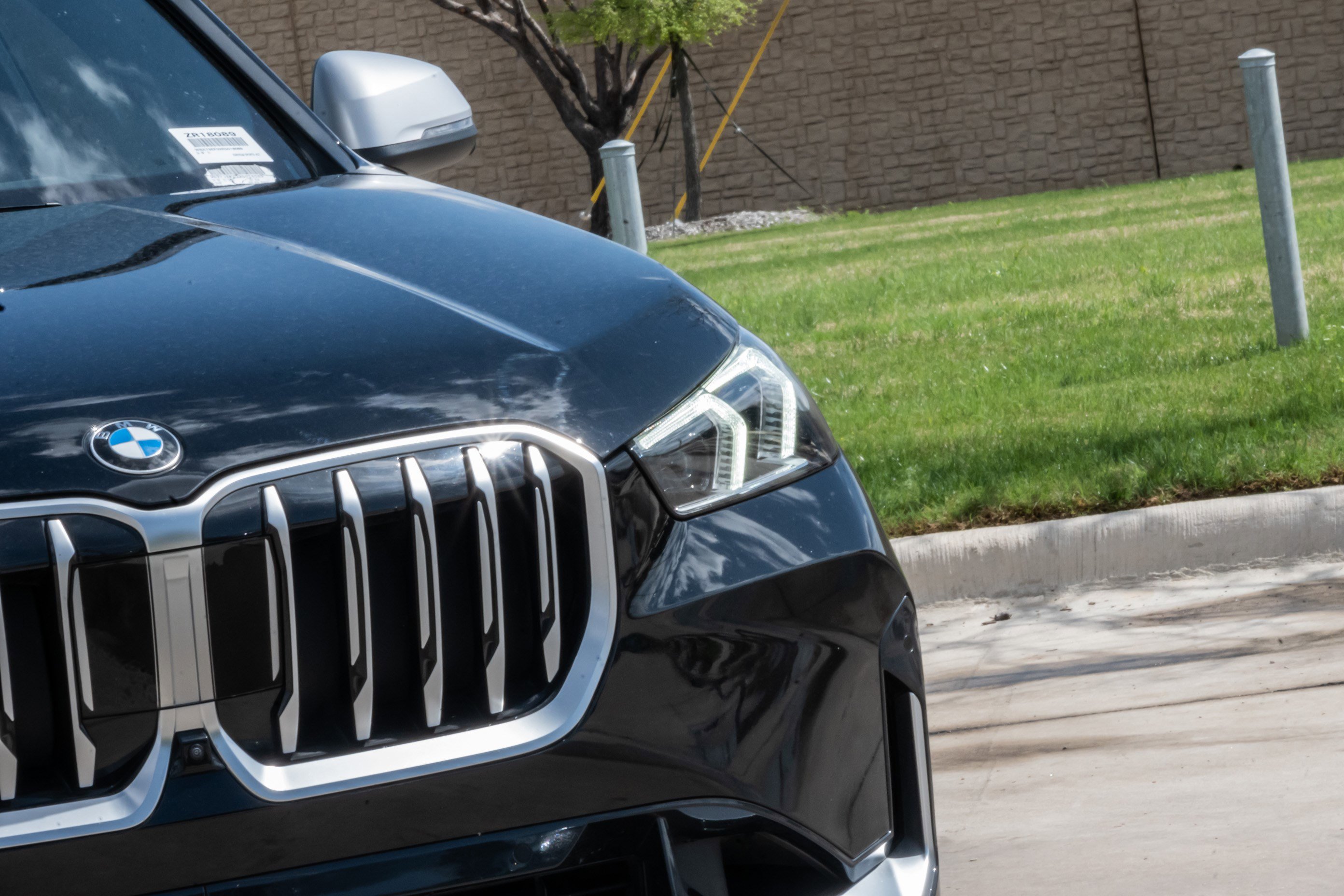 Certified 2024 BMW X1 xDrive28i w/ Premium Package image 6