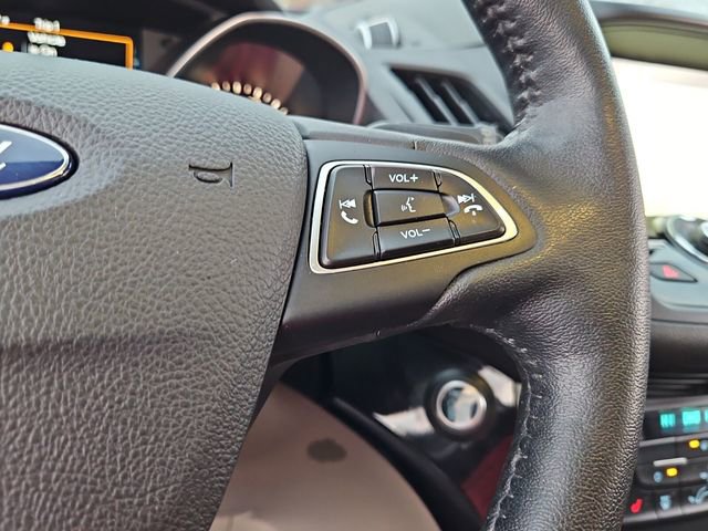 Used 2018 Ford Escape Titanium w/ Ford Safe & Smart Package image 26