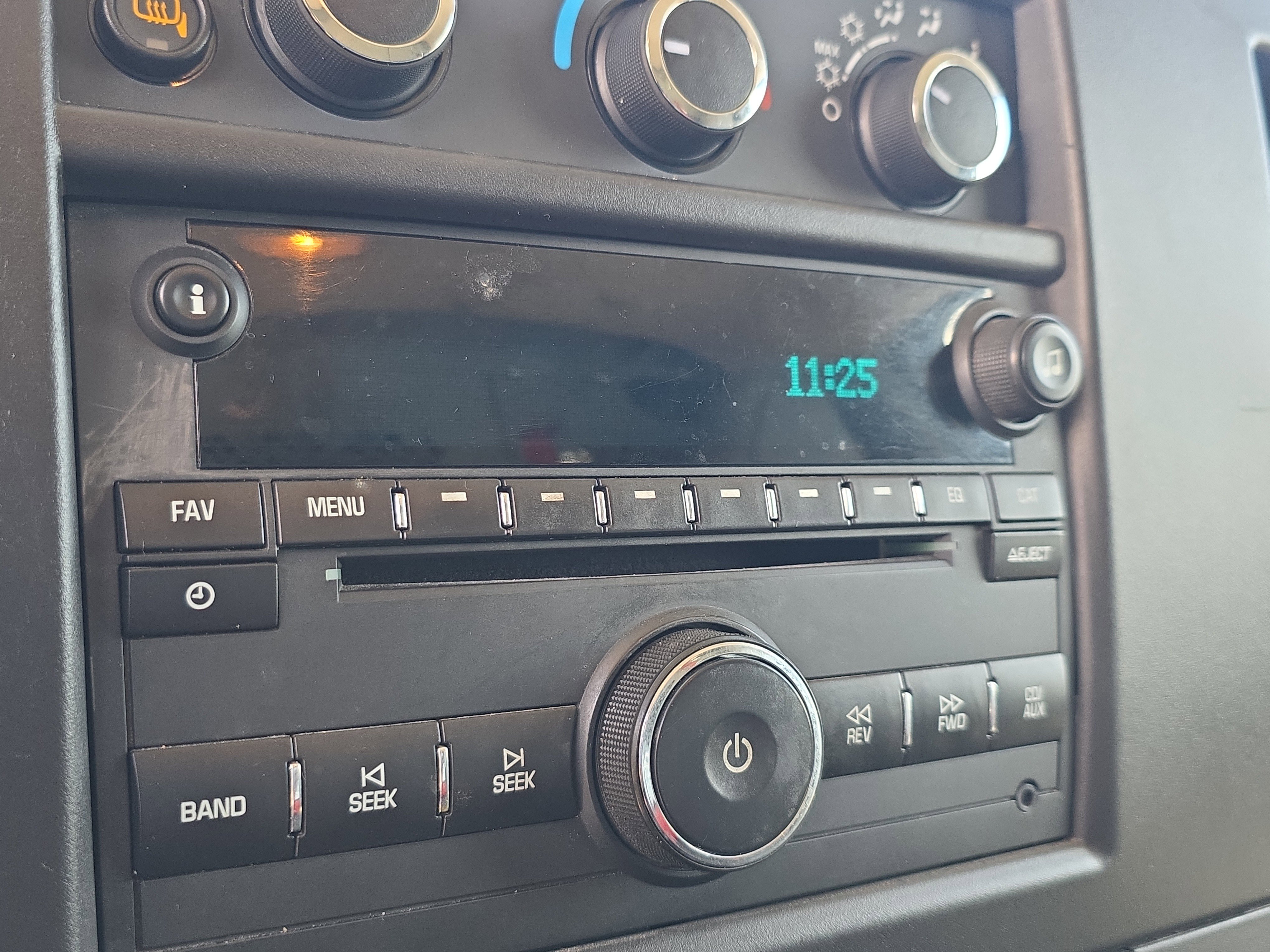 Used 2020 Chevrolet Express 2500 w/ Communications Package RWD image 27
