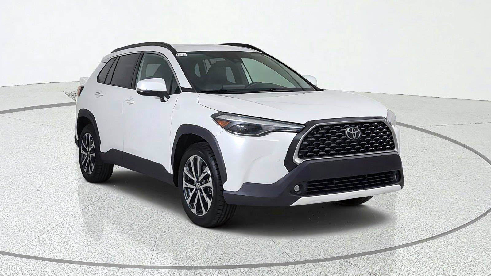Used 2022 Toyota Corolla Cross XLE