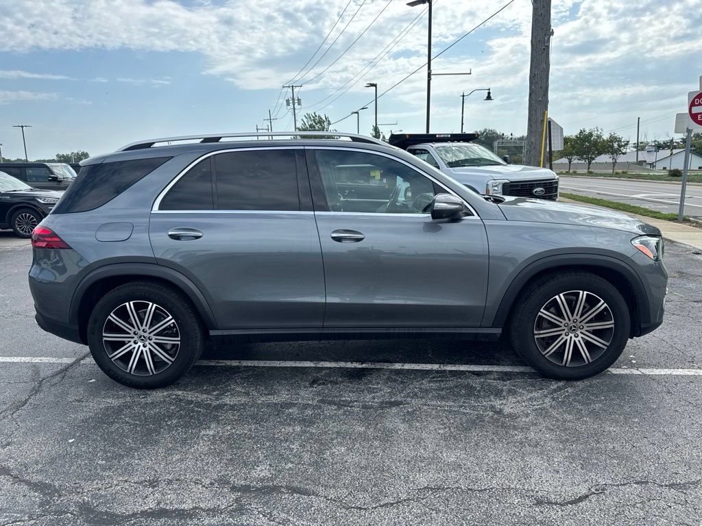Used 2026 Mercedes-Benz GLE 350 4MATIC w/ Driver Assistance Package image 2
