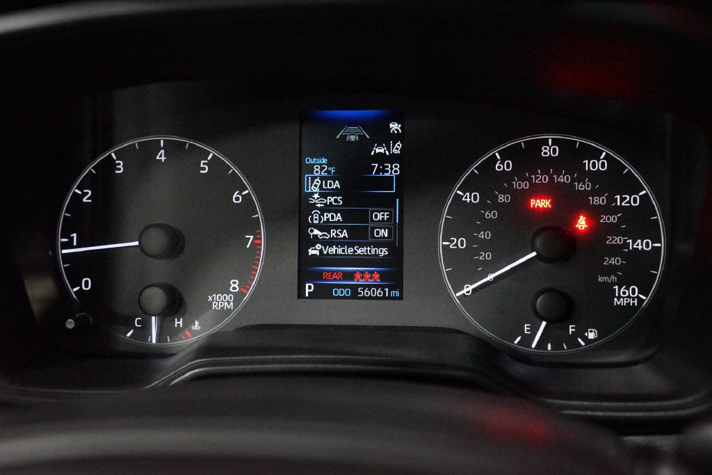 Certified 2025 Toyota Corolla LE FWD image 15