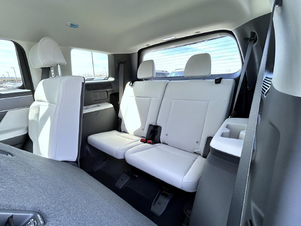 New 2026 Hyundai Santa Fe SE AWD/4WD image 20