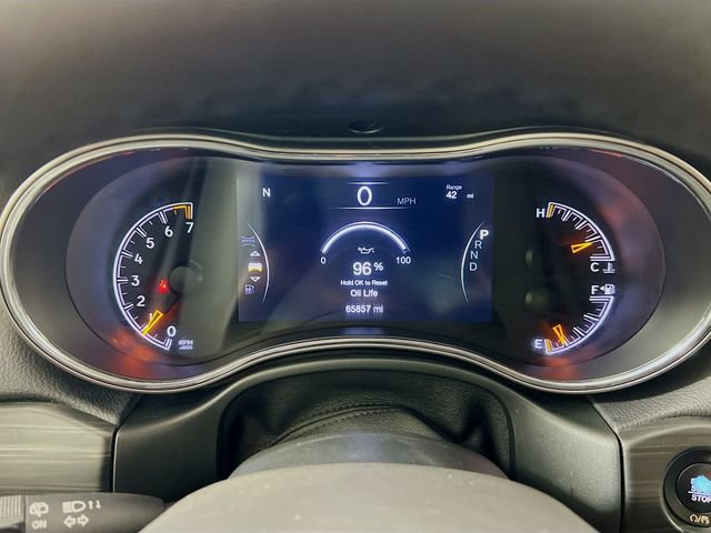 Used 2021 Jeep Grand Cherokee Laredo AWD/4WD image 14