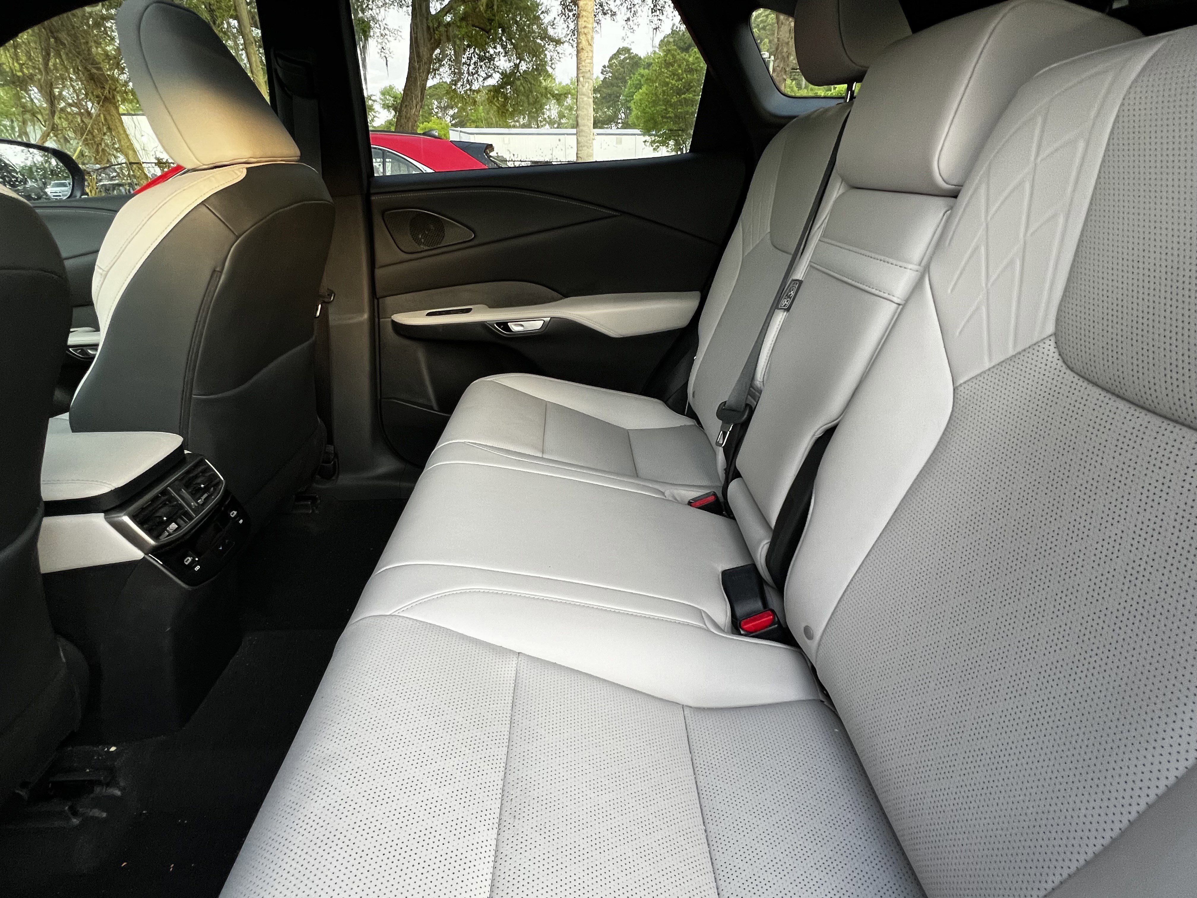 Certified 2024 Lexus RX 350 Premium Plus w/ Convenience Package FWD image 31