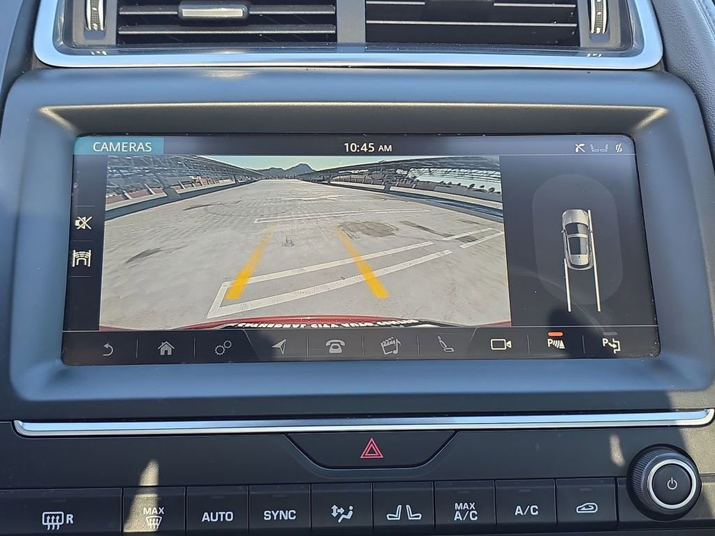 Used 2020 Jaguar E-PACE SE image 15