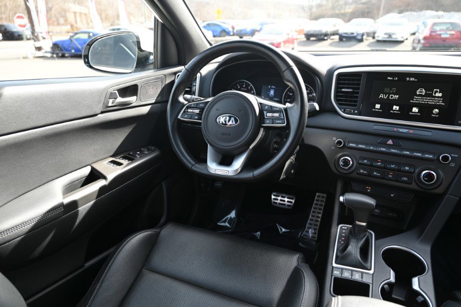 Used 2022 Kia Sportage Nightfall Edition image 12