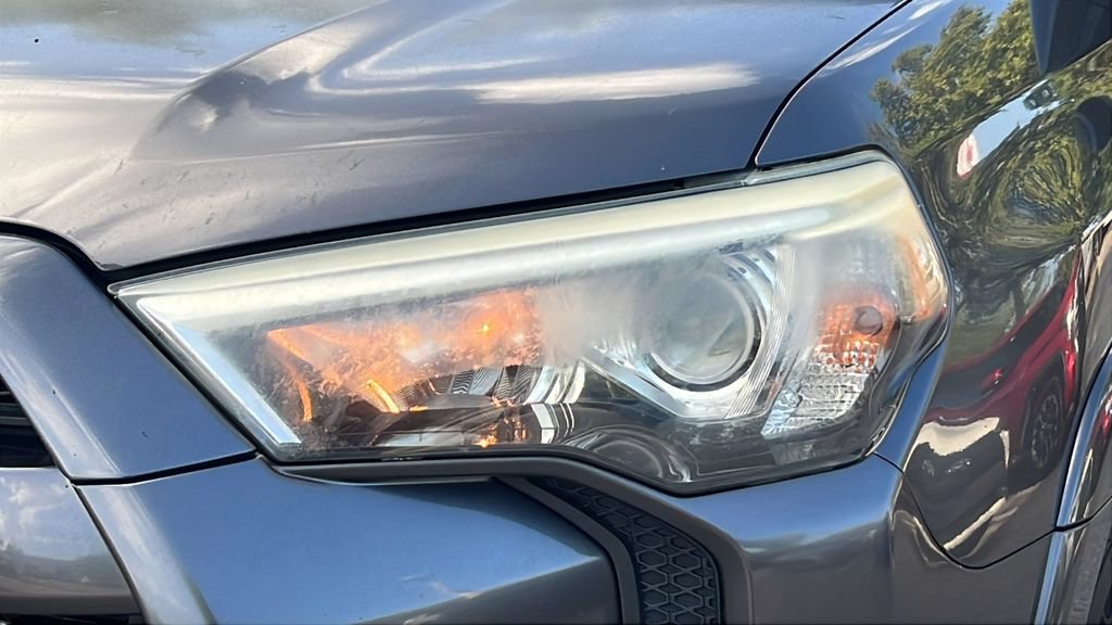 Used 2016 Toyota 4Runner SR5 RWD image 21