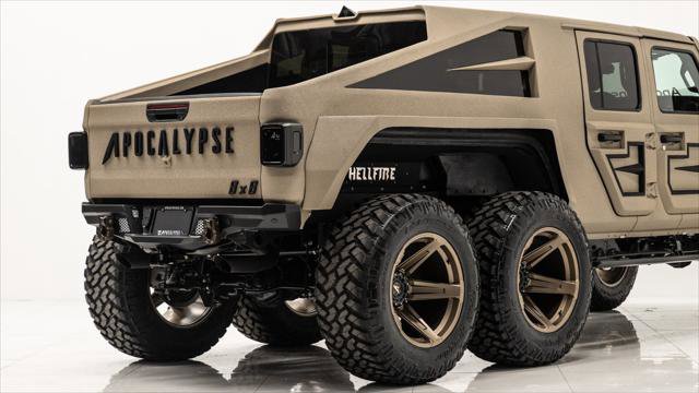 Used 2025 Jeep Gladiator Sport image 3