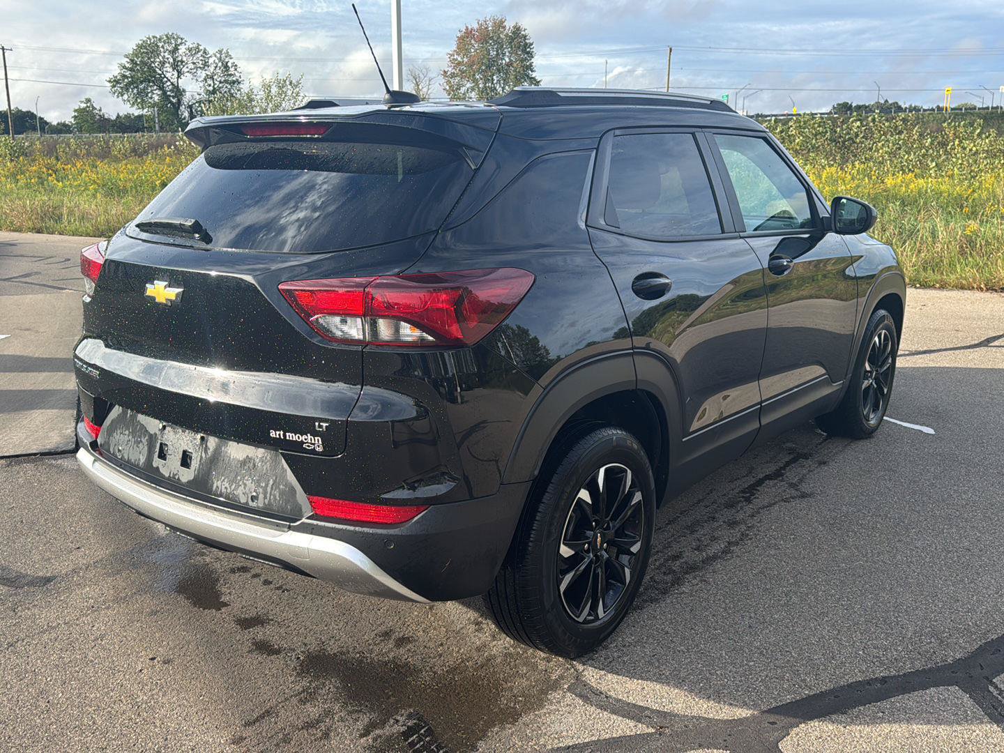 Used 2022 Chevrolet TrailBlazer LT w/ Convenience Package FWD image 5