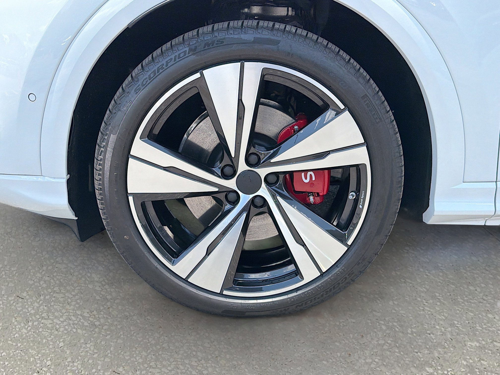 New 2026 Audi SQ5 Premium Plus AWD/4WD image 39
