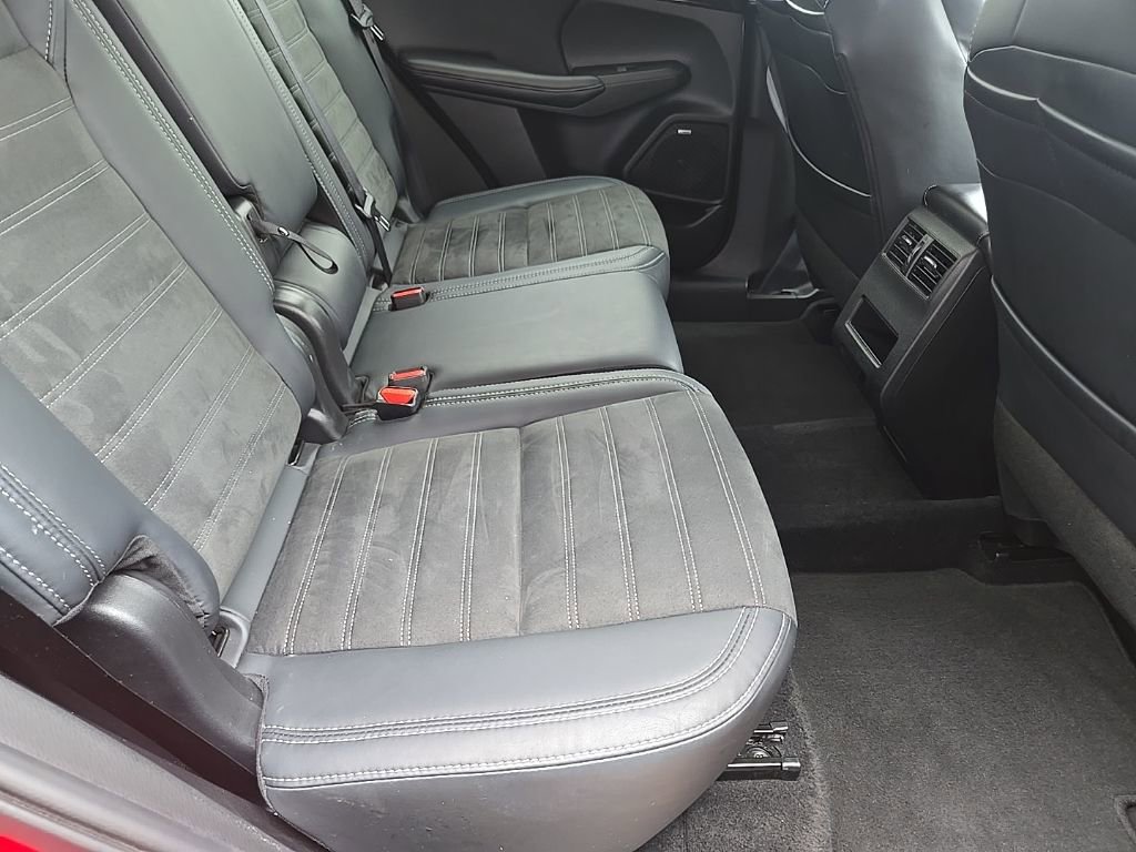 Used 2025 Mitsubishi Outlander SE image 77