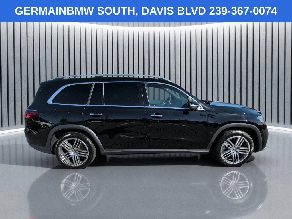 Used 2024 Mercedes-Benz GLS 450 4MATIC image 4