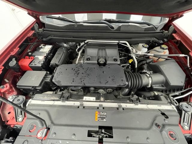 Used 2024 Chevrolet Colorado LT w/ LT Convenience Package III AWD/4WD image 15