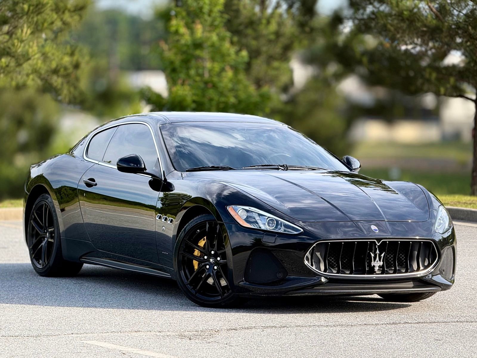 Used 2018 Maserati GranTurismo Sport RWD image 13