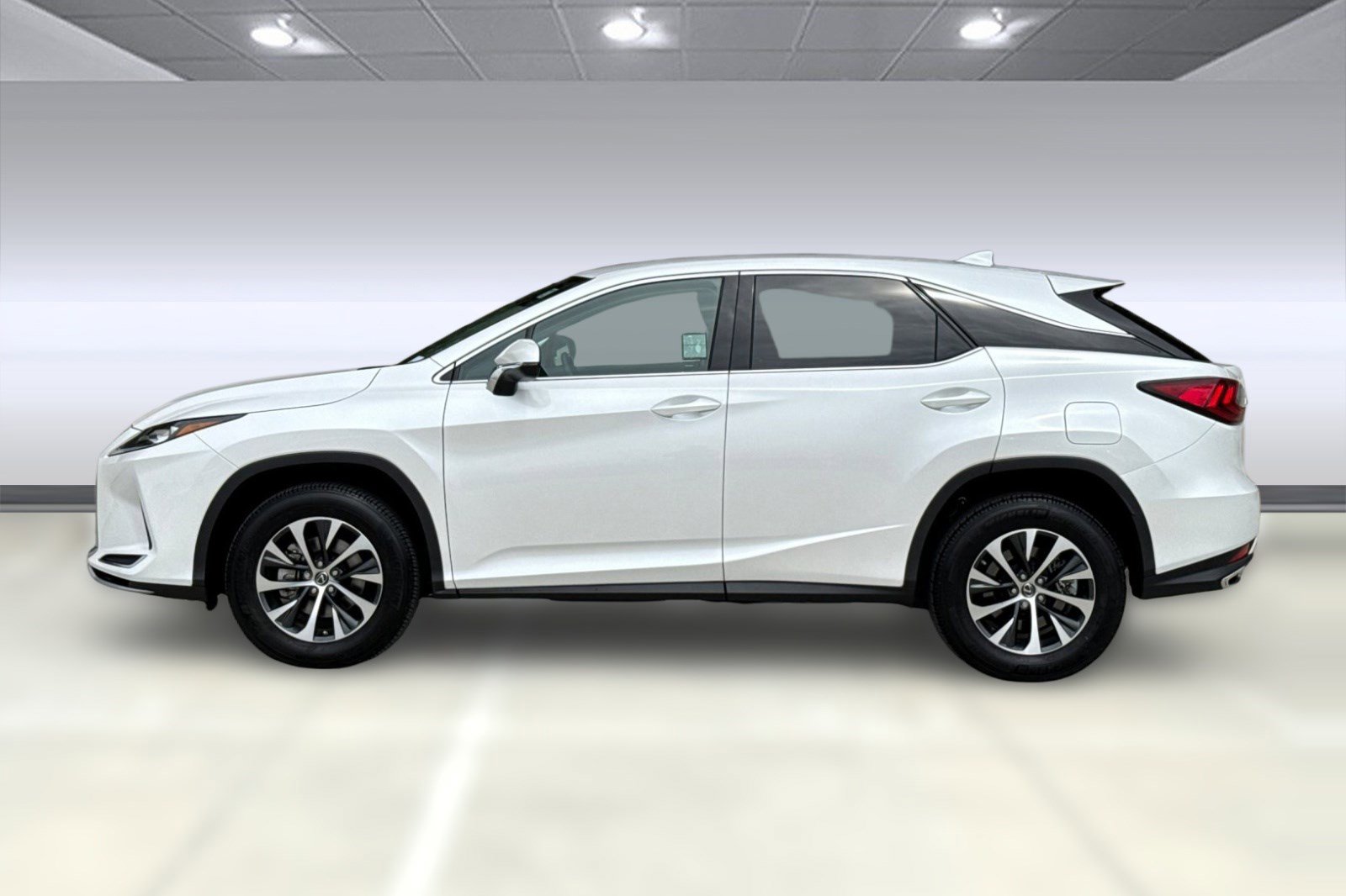Certified 2022 Lexus RX 350 AWD w/ 3500 lbs Tow Prep Package image 2